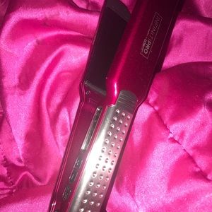Infiniti pro conair flat iron